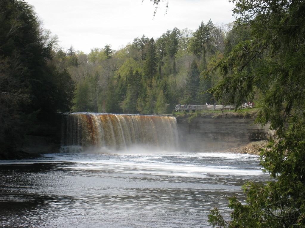 Mackinaw Island Area May 2008 1264.jpg - May 24 2008 a trip to Mackinac City for a 5 M race and a visit to Mackinac Island. A day to the UP, Paradise, Whitefish Point and Tahquamen Falls. This was followed by trips to Petoskey and Charlevoix.